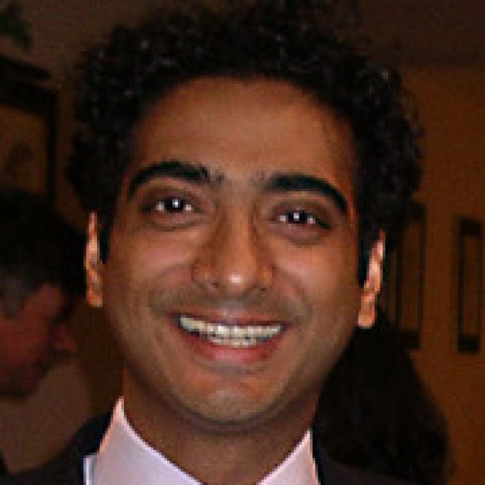 Dr Mo Zoha, Consultant Psychiatrist