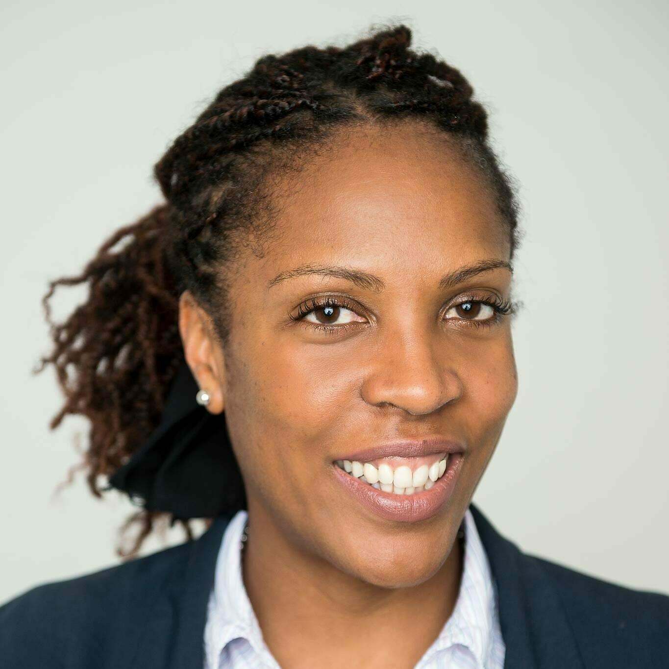 Dr Joanne Collins