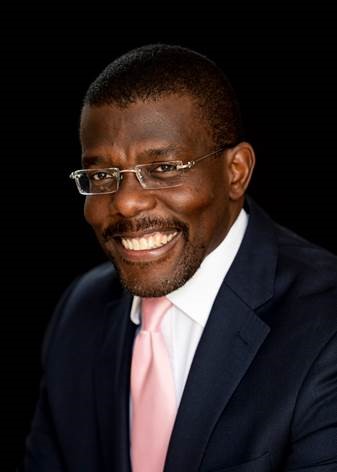 Dr Ian Nnatu